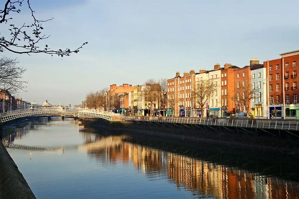The College Green Dublin Hotel, Autograph Collection