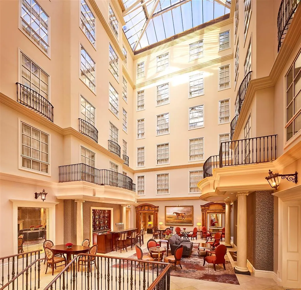 The College Green Dublin Hotel, Autograph Collection Hotel