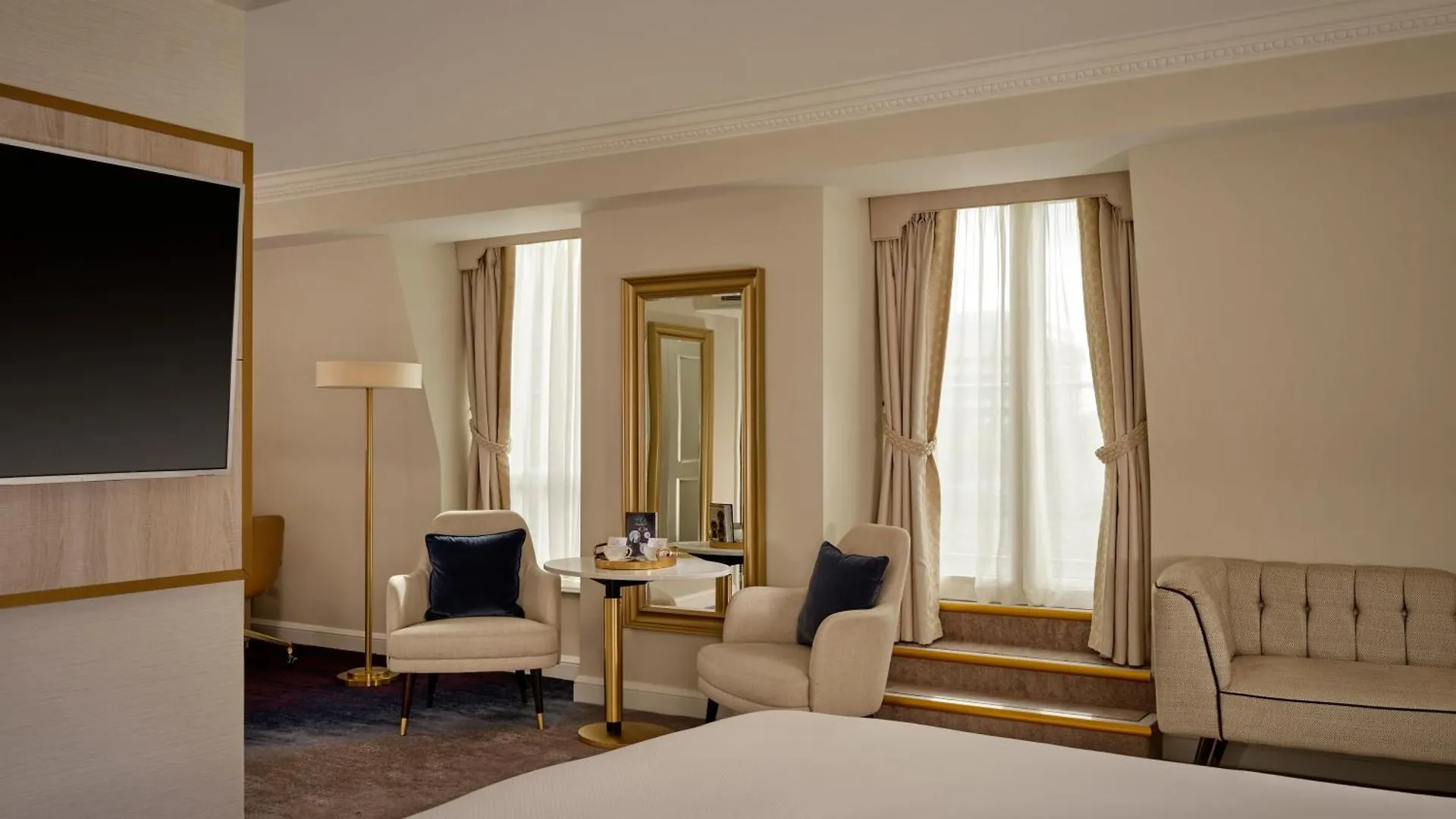 The College Green Dublin Hotel, Autograph Collection Hotel