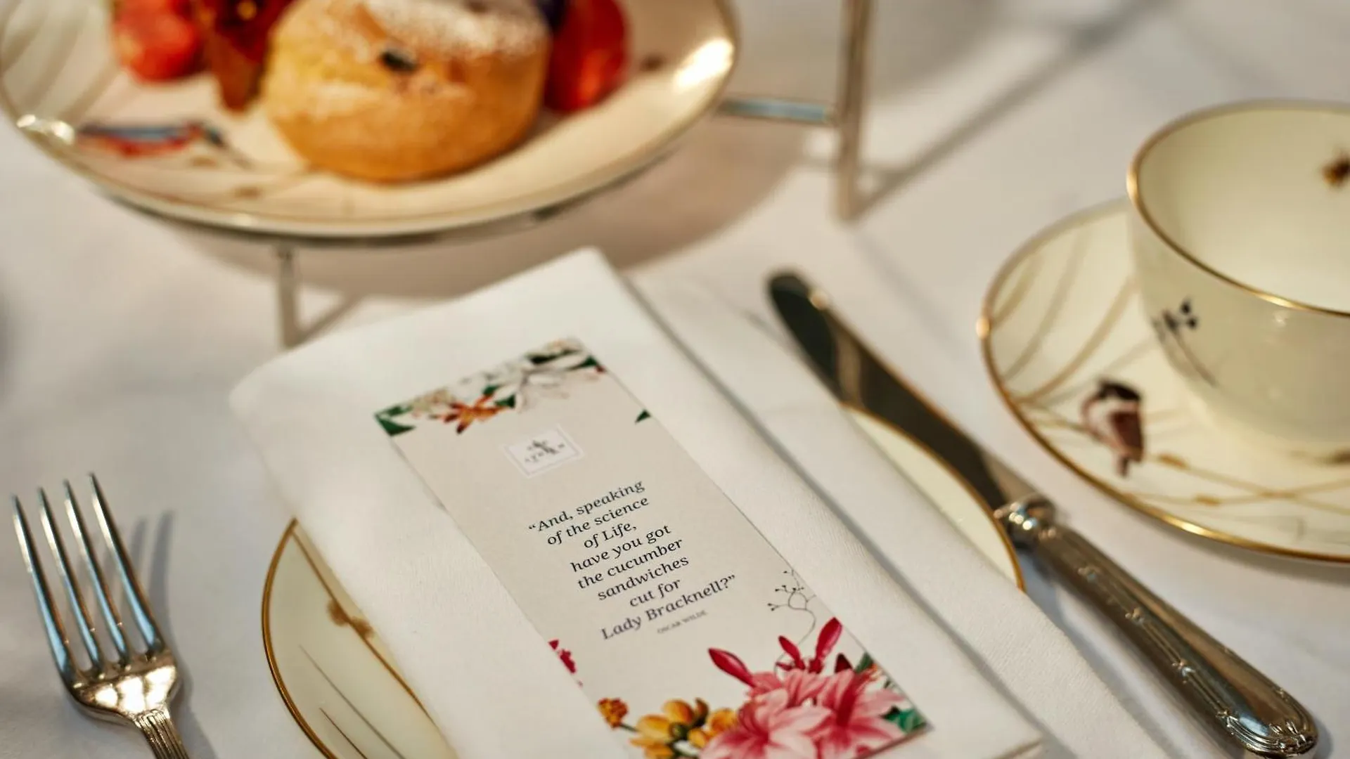 The College Green Dublin Hotel, Autograph Collection 5*,
